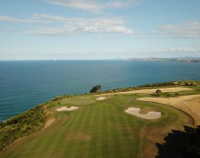 Kauri Cliffs 15th Aerial Approach